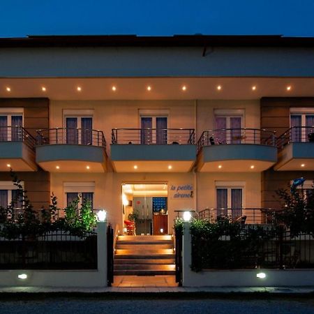 Petite Sirene Studios Paralía Exterior foto