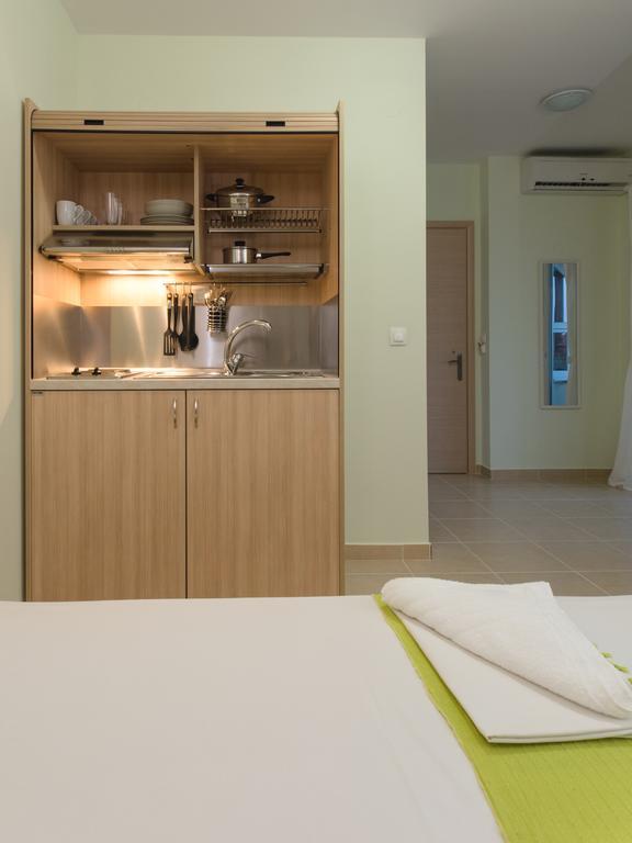 Petite Sirene Studios Paralía Zimmer foto